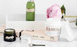 高端化妆品客群年轻化 中国市场半数被90后买走，卫生用品消费趋势亦现新变革